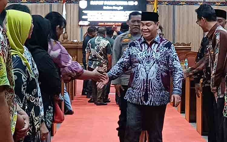 Bupati Kotim Kaji Kebijakan Absensi Online untuk Pencairan TPP Khusus ASN di Wilayah Pelosok
