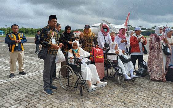 Pemkab Kotim Komitmen Terus Sewa Pesawat untuk Jemaah Haji?