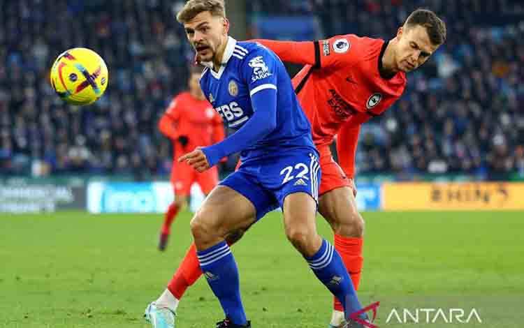 Chelsea Datangkan Gelandang Leicester Kiernan Dewsbury-Hall