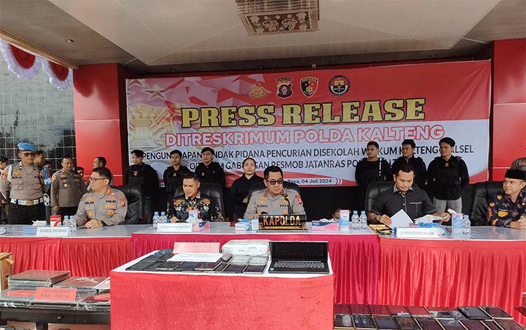 Polda Kalteng Amankan Tiga Tersangka Spesialis Pembobol Sekolah Lintas Provinsi