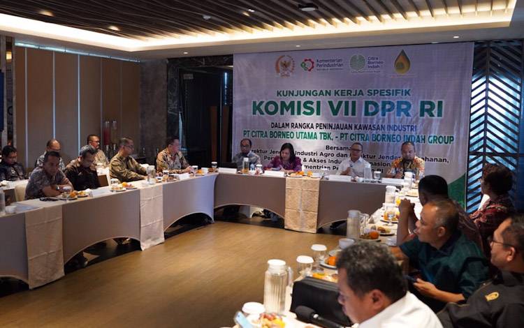 Komisi VII DPR Gelar Pertemuan dengan Jajaran Pimpinan PT. CBUT, Tbk- CBI Group