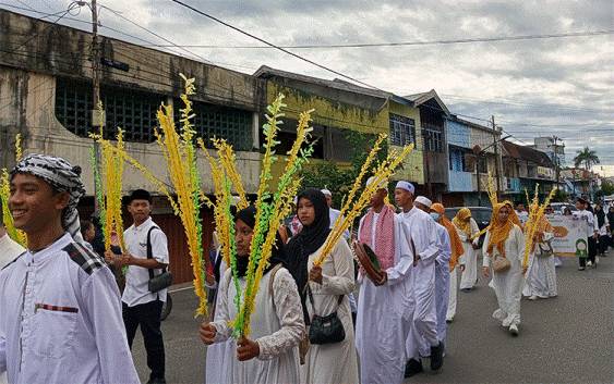 Pawai Tahun Baru Islam 1446 H Meriah, ini Pesan Pj Bupati Kobar
