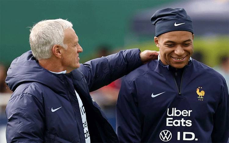 Deschamps Soroti Tumpulnya Performa Mbappe