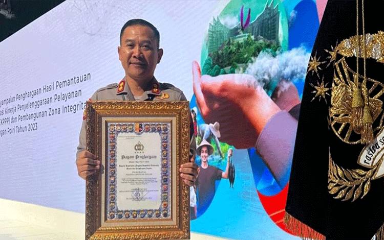 Kapolres Kapuas Terima Penghargaan Pelayanan Prima Predikat A 2023 di Musrenbang Polri?