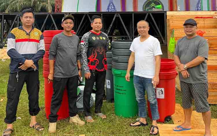 DLHK Seruyan Bantu Tempat Sampah untuk Dukungan MTQ dan FSQ 2024
