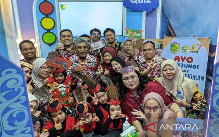 Disdik Palangka Raya Sediakan Layanan Hotline Pendidikan, Catat Nomornya