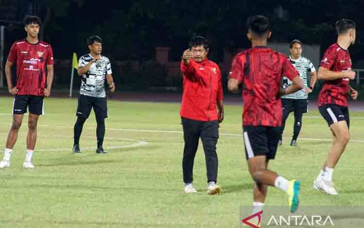 Indra Sjafri Pilih 23 Pemain untuk Piala AFF dalam Empat Hari ke Depan