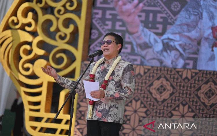 Mendes Ingatkan Pembangunan Desa Harus Bertumpu pada Budaya