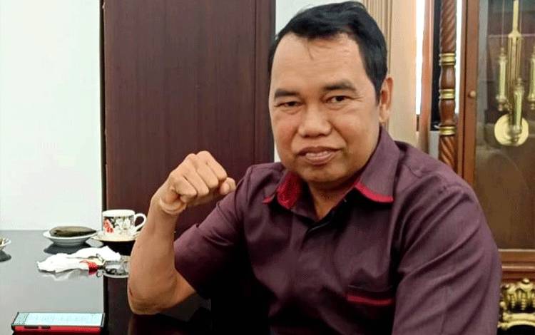 Wakil Ketua II DPRD Barut Apresiasi DKPP Restocking Ikan di Perairan Umum
