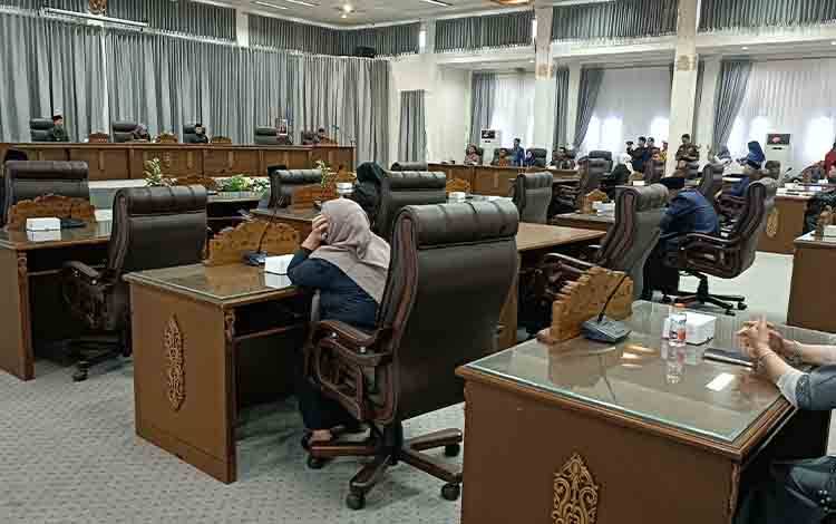 DPRD Barito Utara Gelar Rapat Paripurna I Penyampaian Pidato Pengantar Bupati terkait APBD 2023