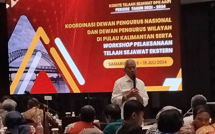 Telaahan Sejawat Ekstern Tolak Ukur Aparat Pengawasan Intern Pemerintah