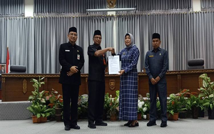 DPRD Barut Gelar Rapat Paripurna II Penyampaian Pandangan Umum Fraksi Terhadap Pertanggungjawaban Pelaksanaan APBD 2023