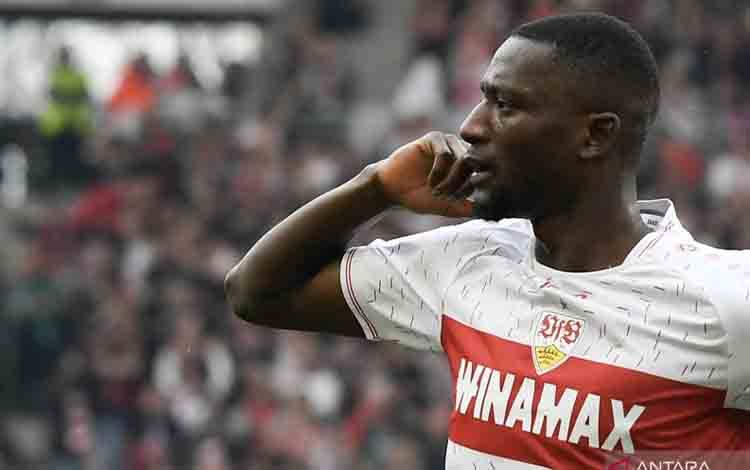 Dortmund Datangkan Striker Haus Gol Serhou Guirassy
