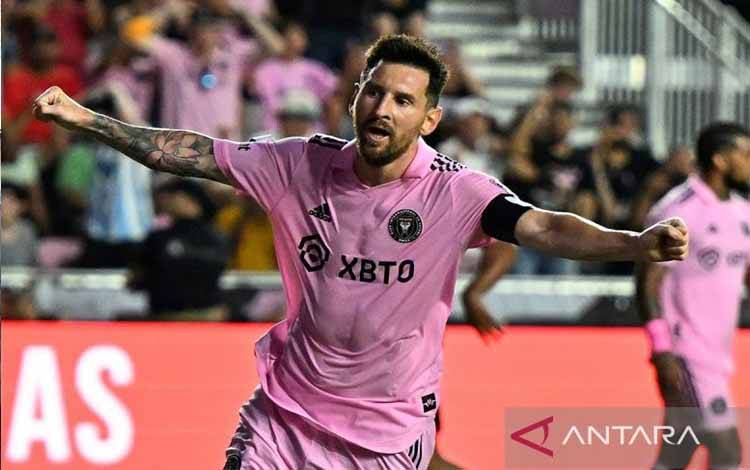 Lionel Messi Beli Klub Kasta Kelima Liga Spanyol UE Cornella