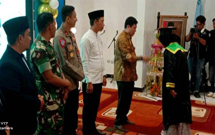 233 Santri dari 28 Unit TKA dan TPA se-Barito Utara Wisuda