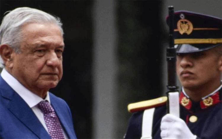 Presiden Meksiko Bersurat ke Trump Mendesak Perbatasan Dibuka