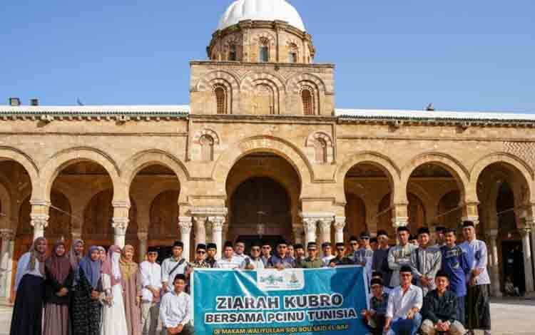 Dubes RI Tunis Ajak Kader NU Belajar dari Ulama Tunisia setelah Ziarah