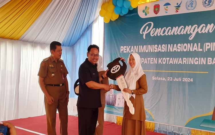 DPRD Kobar Apresiasi Penyaluran 5 Ambulans Darat dan 2 Ambulans Air untuk Puskesmas