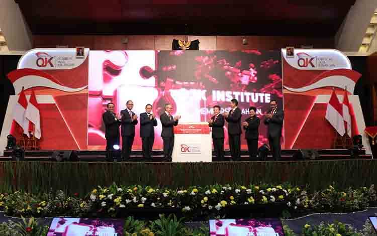 OJK Perkuat Organisasi Dukung Tugas dan Fungsi