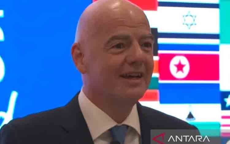 Gianni Infantino Sambut Hangat Erick Thohir di Kantor Baru FIFA