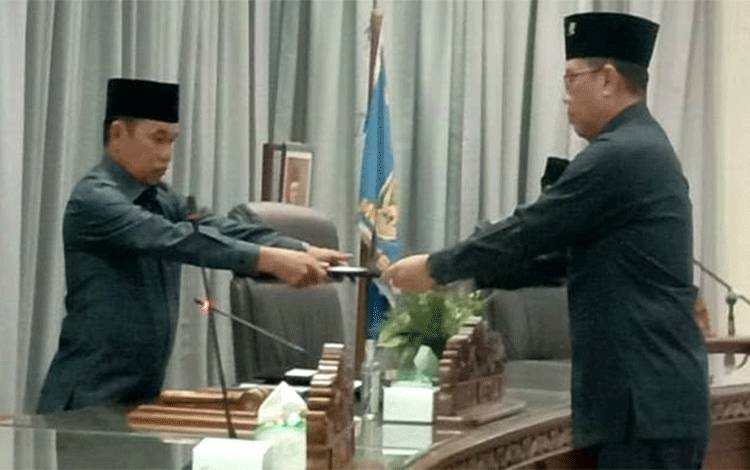 Fraksi PDIP Sampaikan Tiga Saran terhadap Pelaksanaan APBD 2023
