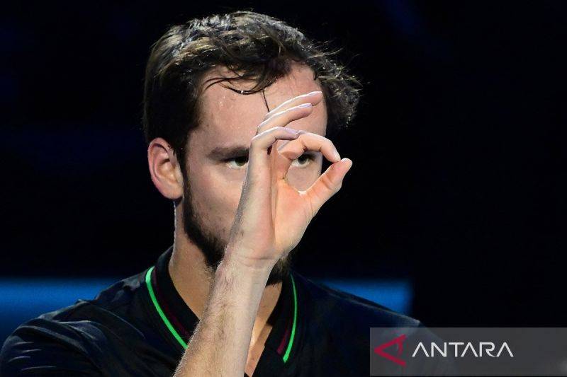 Medvedev Bersemangat Ikuti Olimpiade Paris Meski Tanpa Bendera