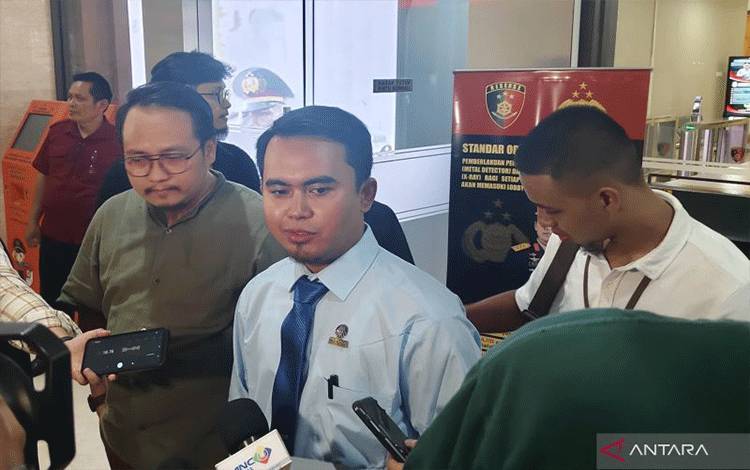 Wanda Harra Dilaporkan ke Polisi Atas Tuduhan Penistaan Agama