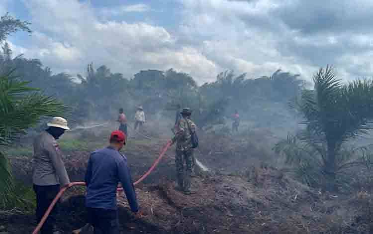 2,5 Hektare Lahan di Samuda Kota Terbakar