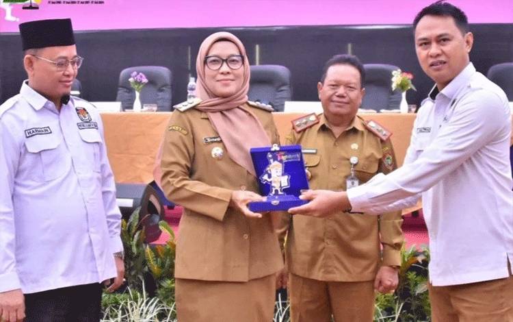 Pj Wali Kota Palangka Raya Tekankan Pentingnya Kerjasama Menuju Pilkada 2024 yang Kondusif