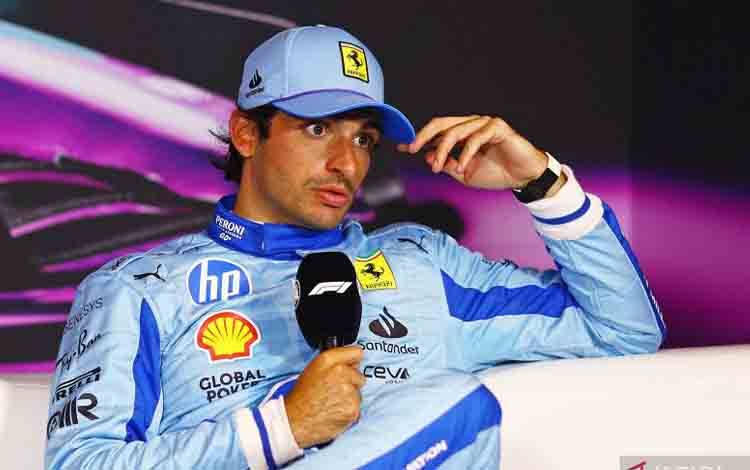 Sainz Resmi Bergabung dengan Williams untuk Musim 2025