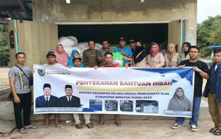 Pemkab Seruyan Bagikan Benih Ikan pada Kelompok Pembudidaya Ikan