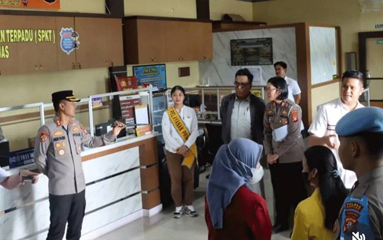 Polres Kapuas Gelar Kegiatan Forum Konsultasi Publik Standar Pelayanan?