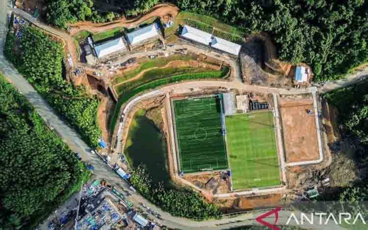 Erick: Pembangunan Pusat Latihan Sepak Bola di IKN Sesuai Rencana