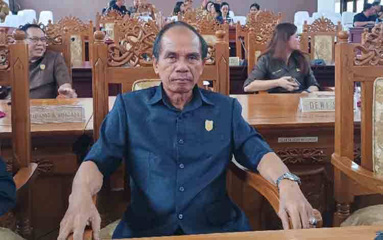 Dewan Berharap Kafilah Kabupaten Gunung Mas Membawa Banyak Medali di FSQ Tingkat Kalteng