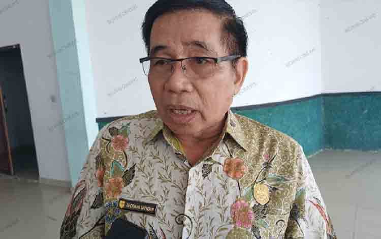 DPRD Gunung Mas Ingatkan Masyarakat Pasang Bendera Merah Putih