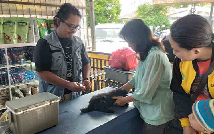 Vaksin Rabies Terus Digencarkan, Vaksinator Gandeng Berbagai Komunitas