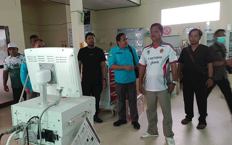 Pj Bupati Seruyan Tinjau Pelayanan RSUD Kuala Pembuang