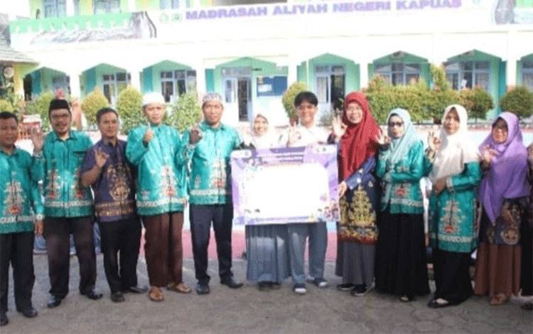 MAN Kapuas Deklarasikan Komitmen Bersama Cegah Bullying
