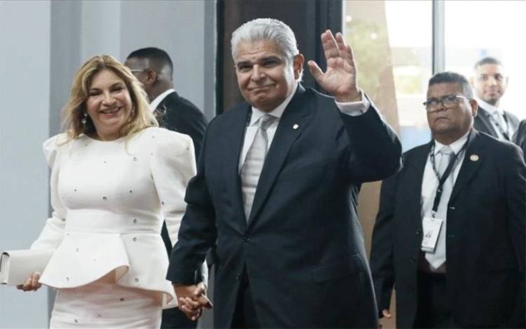 Presiden Panama akan Gelar KTT Regional soal Pilpres Venezuela