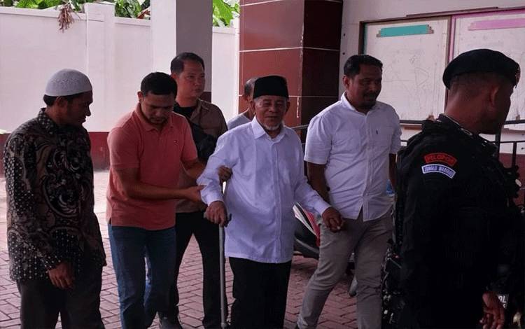 Jaksa KPK Proses Penerima Uang dari Terdakwa Mantan Gubernur Malut AGK