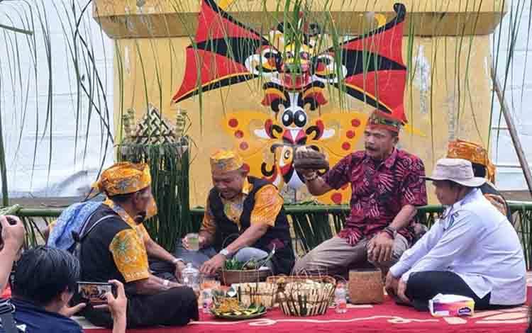 Pemkab Lamandau Gelar Ritual Adat Padah Pamit