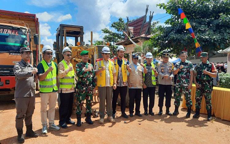 Sepanjang 67,24 Km Jalan di Arut Utara Dilakukan Pemeliharaan Melalui Program CSR