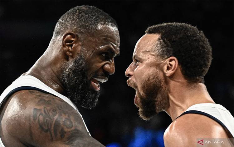 Stephen Curry dan LeBron James bawa AS Bangkit dan Tekuk Serbia 95-91