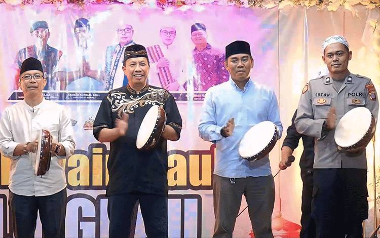 Asisten III Setda Kapuas Apresiasi Festival Syair Maulid Palingkau Bersholawat