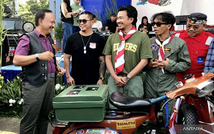 TNI AU Lepas Perjalanan Yohanes Mustamu Naik Scooter Listrik ke Italia