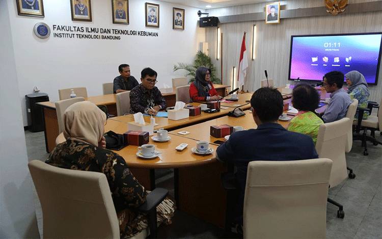 Fakultas Ilmu dan Teknologi Kebumian Respon Positif Kerja Sama Kelautan Perikanan Kalteng