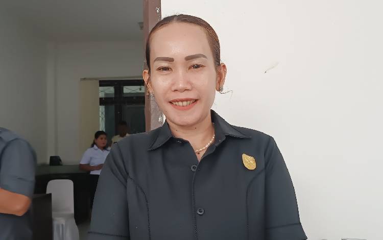 Wakil Sementara DPRD Gunung Mas Ajak Semua Dewan Bekerja Sama Bangun Daerah
