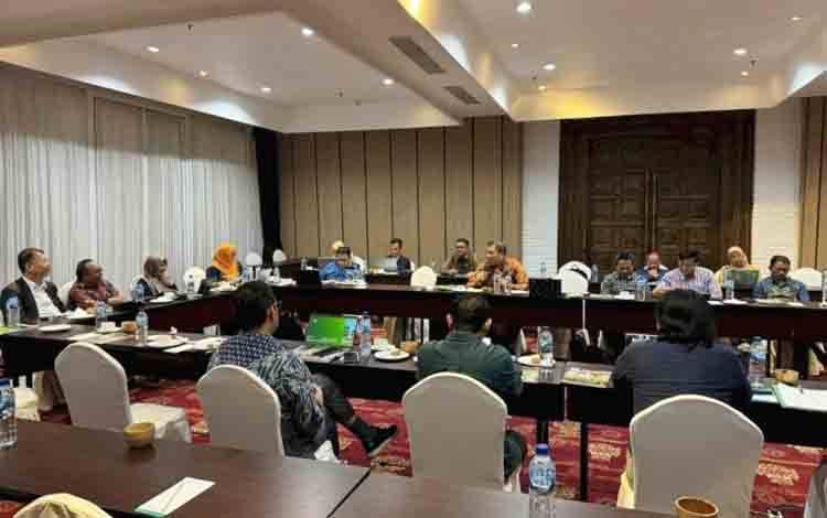 Membangun Perkebunan Rakyat Perlu Kajian