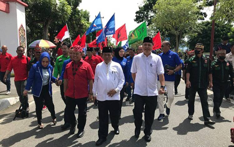 Mantap Maju Pilkada Kapuas, HM Wiyatno - Dodo Mendaftar ke KPU