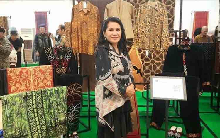Museum Balanga Pamerkan Busana Lokal Kalteng di Riau